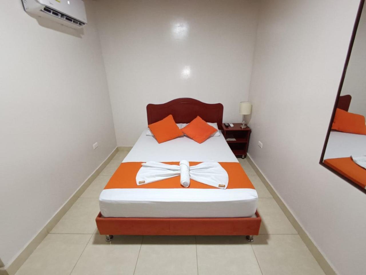 Hotel Colonial Villavieja Eksteriør billede